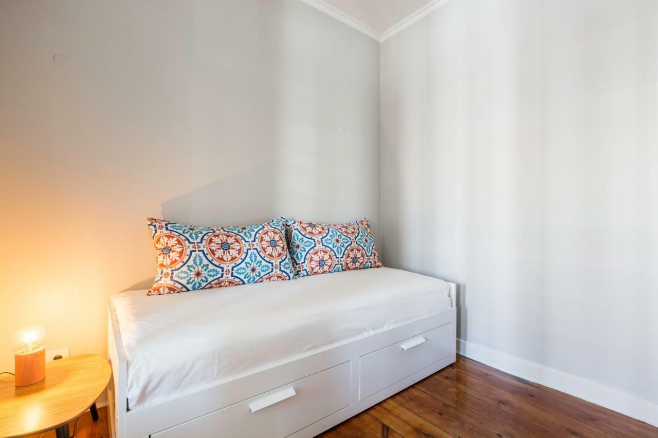 Charming Apartment Rua Da Rosa 33 Lissabon Exterior foto